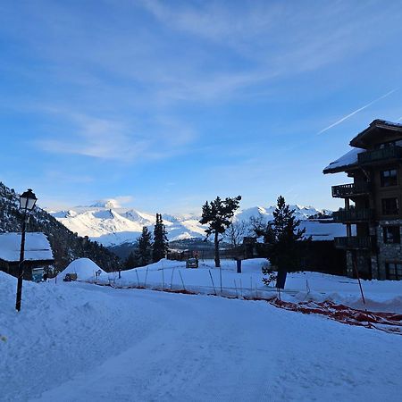 Appartement Arc 1950 M, Ski Au Pied, Piscine Exterieure Chauffee, Remontees Mecaniques A 100M, Sauna Et Salle De Sports Les Arcs  Habitación foto