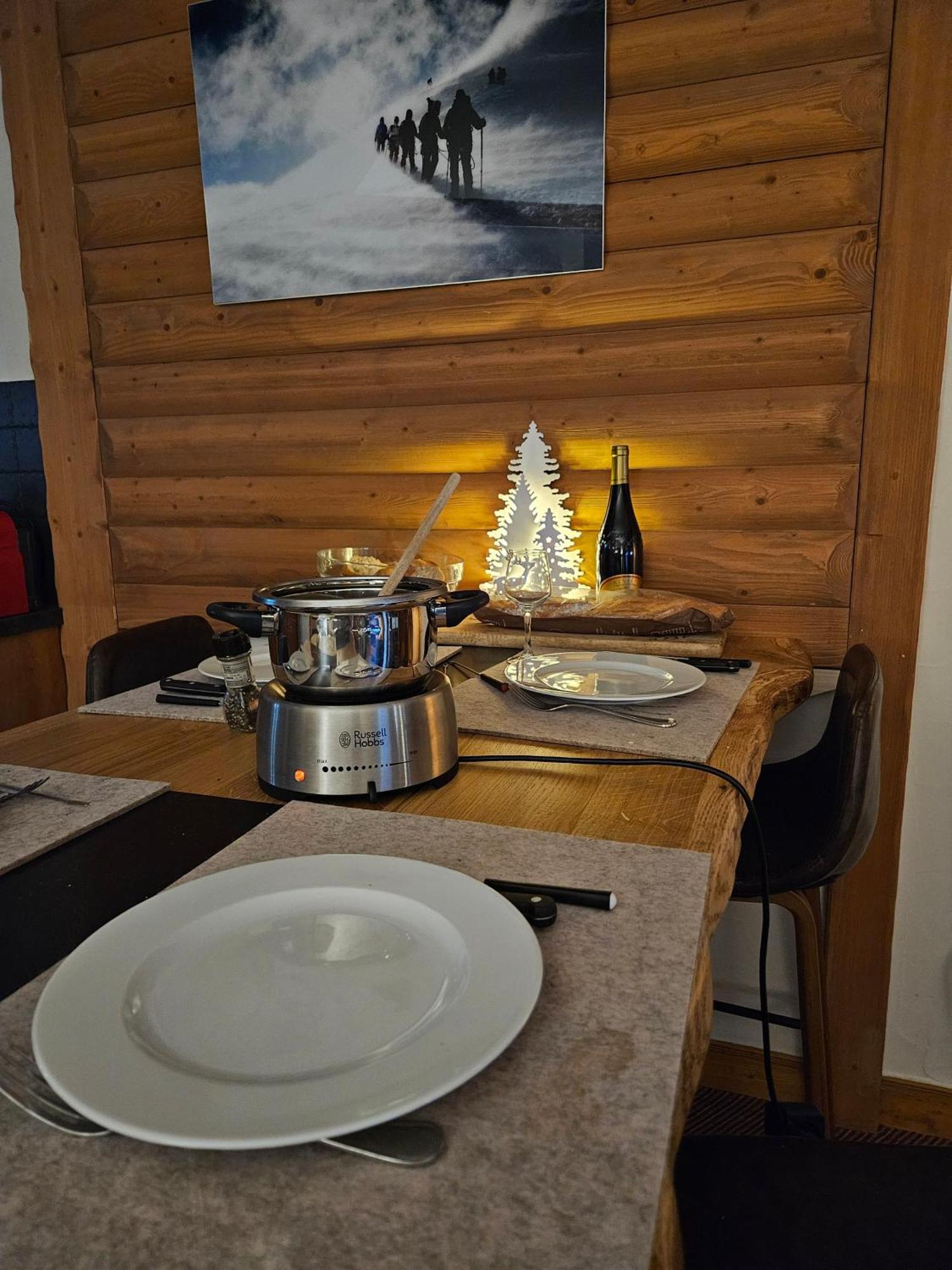 Appartement Arc 1950 M, Ski Au Pied, Piscine Exterieure Chauffee, Remontees Mecaniques A 100M, Sauna Et Salle De Sports Les Arcs  Habitación foto